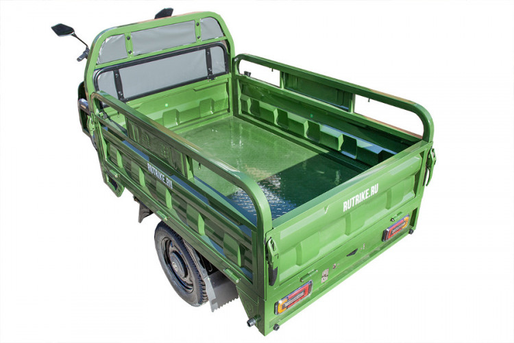 Грузовой электрический трицикл Rutrike Маяк 1500 в Омске