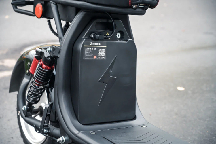 Электроскутер WHITE SIBERIA PRO 2500W в Омске