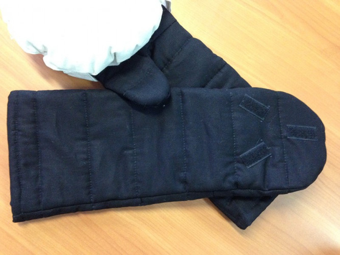 Рукавицы для работы с тандыром в Омске