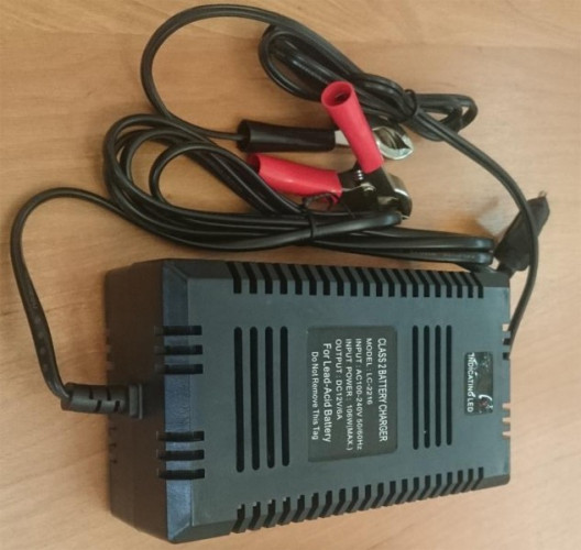 Зарядное устройство Leoch LC-2216 (12 В, 6 А) в Омске