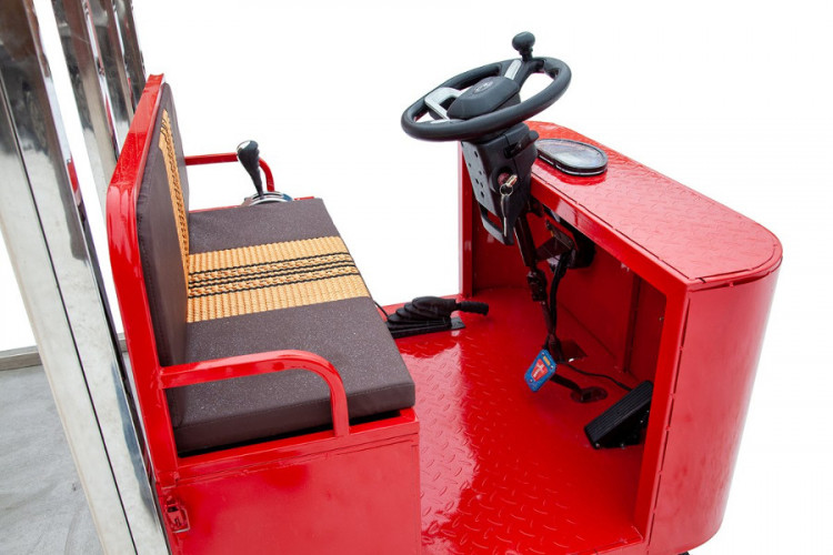 Грузовая электрическая тележка RuTrike КАРА в Омске