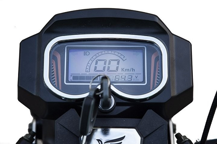 Грузовой электрический трицикл RuTrike Вояж К1 в Омске