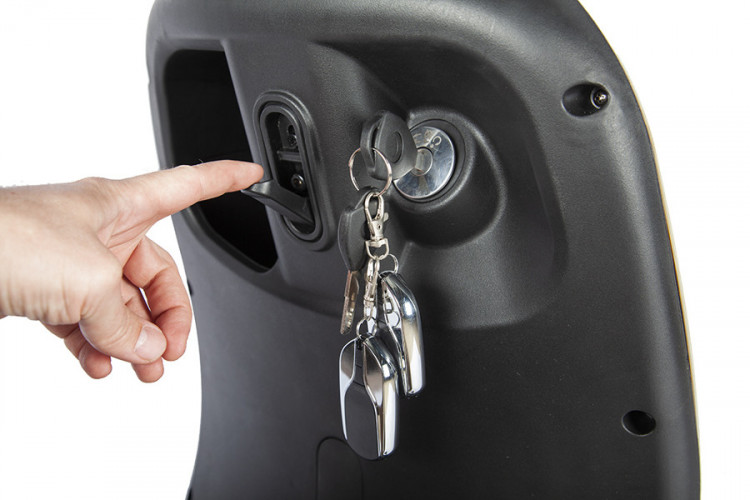 Электротрицикл Rutrike Шкипер New в Омске