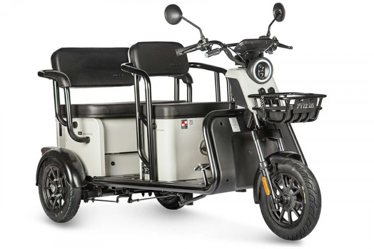 Пассажирский электротрицикл Wanshida LC300 в Омске