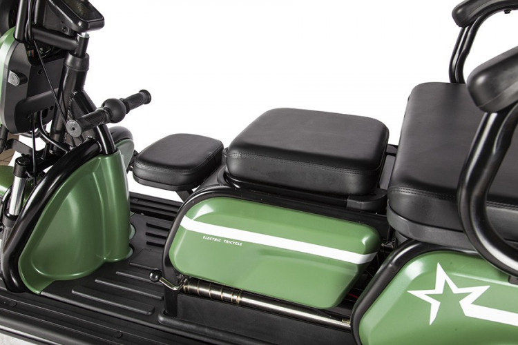 Электроскутер Rutrike Пилот в Омске