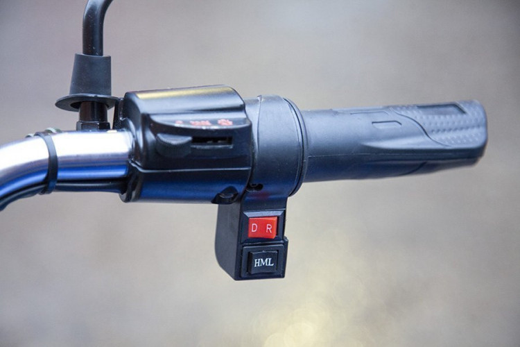 Грузовой электрический трицикл RuTrike Вояж К 1300 в Омске