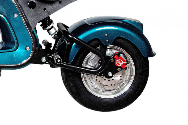 Электроскутер Minako Italy в Омске