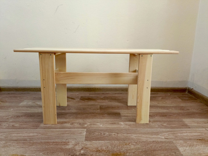 Лавка деревянная в Омске