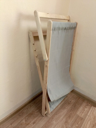 Кресло-шезлонг деревянное складное в Омске