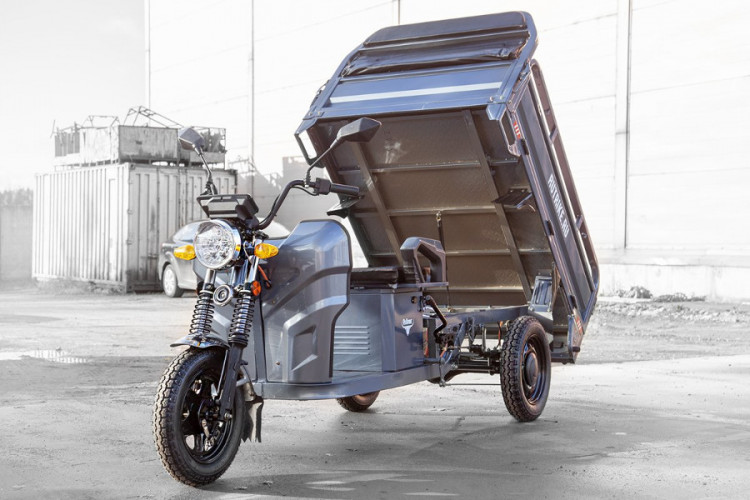 Грузовой электрический трицикл Rutrike Мастер 1500 в Омске