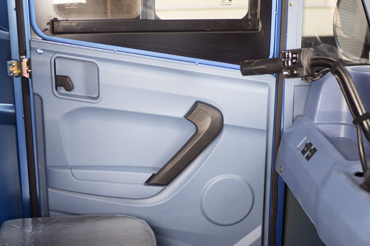 Грузовой электротрицикл Rutrike КАРГО Кабина 1500 в Омске