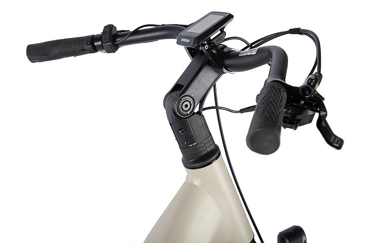 Электровелосипед низкая рама 27,5" Sporto в Омске