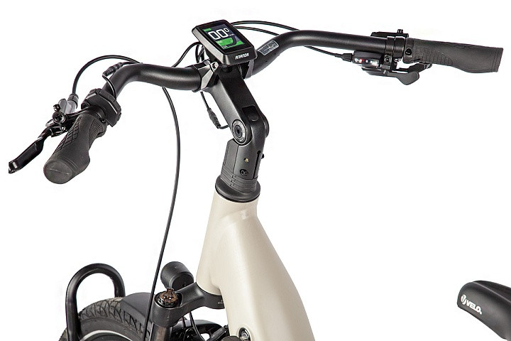 Электровелосипед низкая рама 27,5" Sporto в Омске